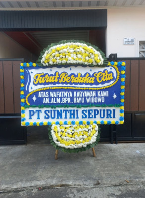Papan Bunga Duka di Taliabu Barat Laut
