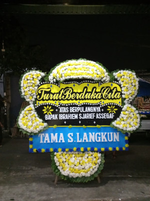 Papan Bunga Duka di Taliabu Barat Laut